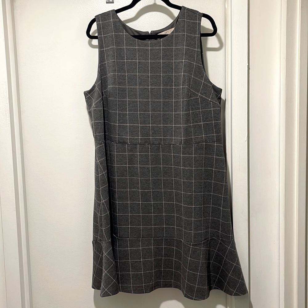 Loft Plus Grey and Pink plaid sleeveless dress, size 16